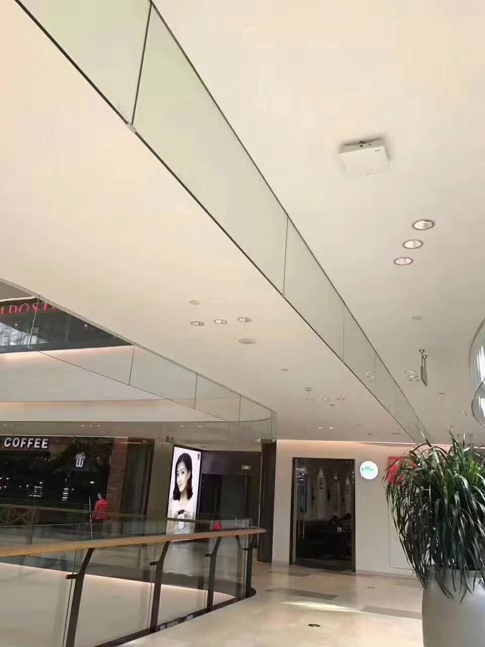 防火玻璃擋煙垂壁